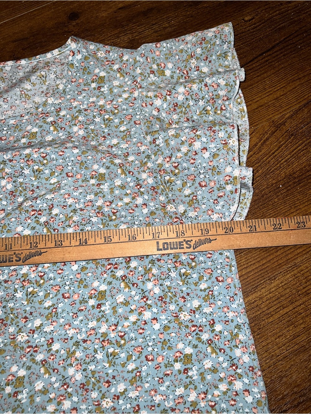 Sage Green Floral Ruffle Sleeve Cottage Casual Boho Round Neck Blouse Size M - Picture 7 of 8